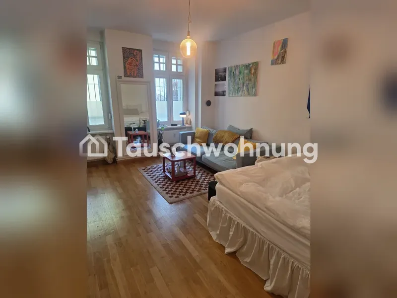 Tauschwohnung: Suche Pärchenwohnung, biete günstige Flat in Friedrichshain — photo 1